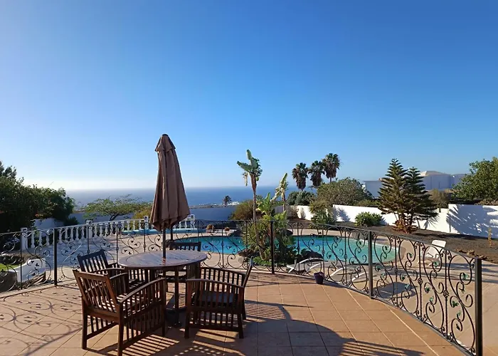 Wonderful Country With Amazing Sea View *