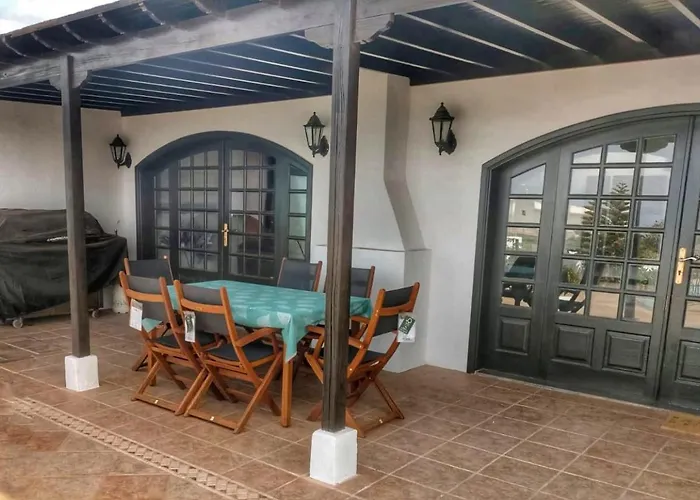 Wonderful Country With Amazing Sea View Villa