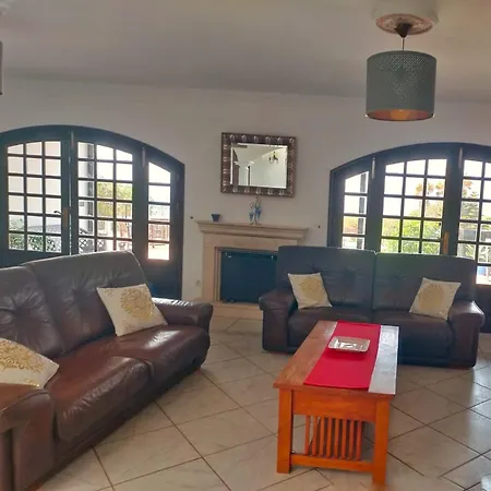 Wonderful Country With Amazing Sea View Vila