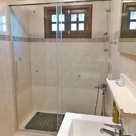 Wonderful Country With Amazing Sea View *