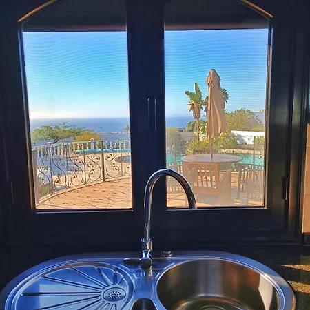 Wonderful Country With Amazing Sea View *