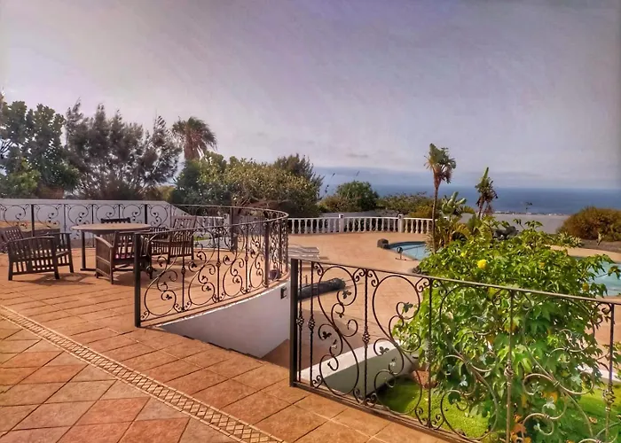 Βίλα Wonderful Country With Amazing Sea View